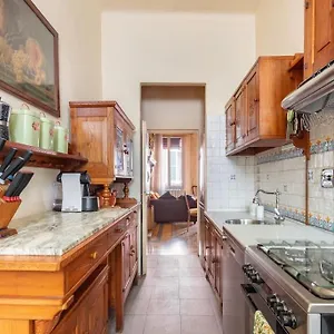 Apartment Elegant - Liberty House, Bologna